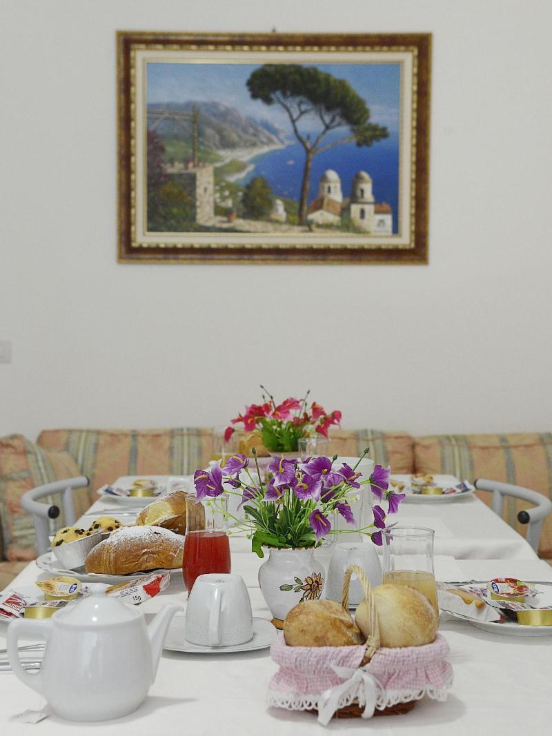 La Casa D'A...Mare Bed & Breakfast ไมยอรี ภายนอก รูปภาพ