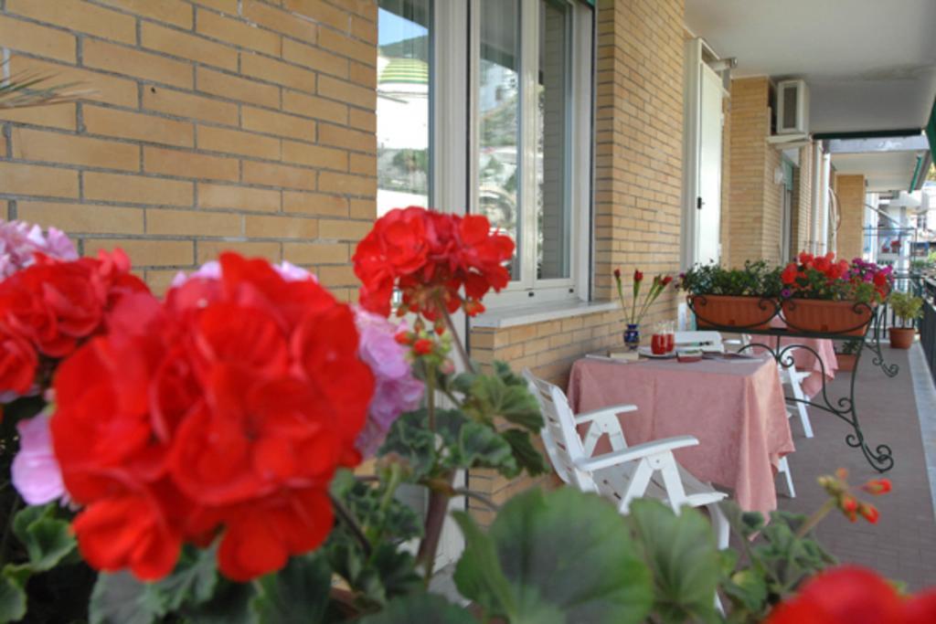 La Casa D'A...Mare Bed & Breakfast ไมยอรี ภายนอก รูปภาพ
